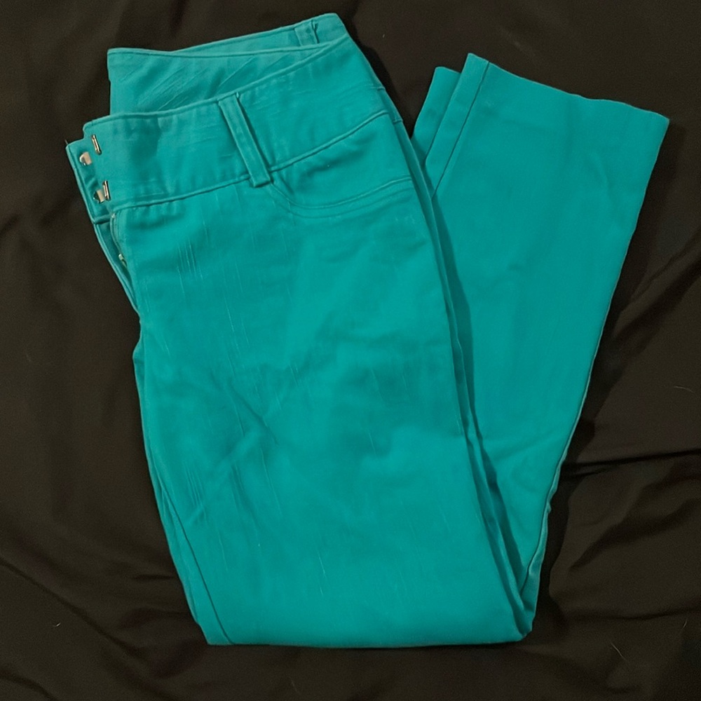 Turquoise green capris size 3/4
